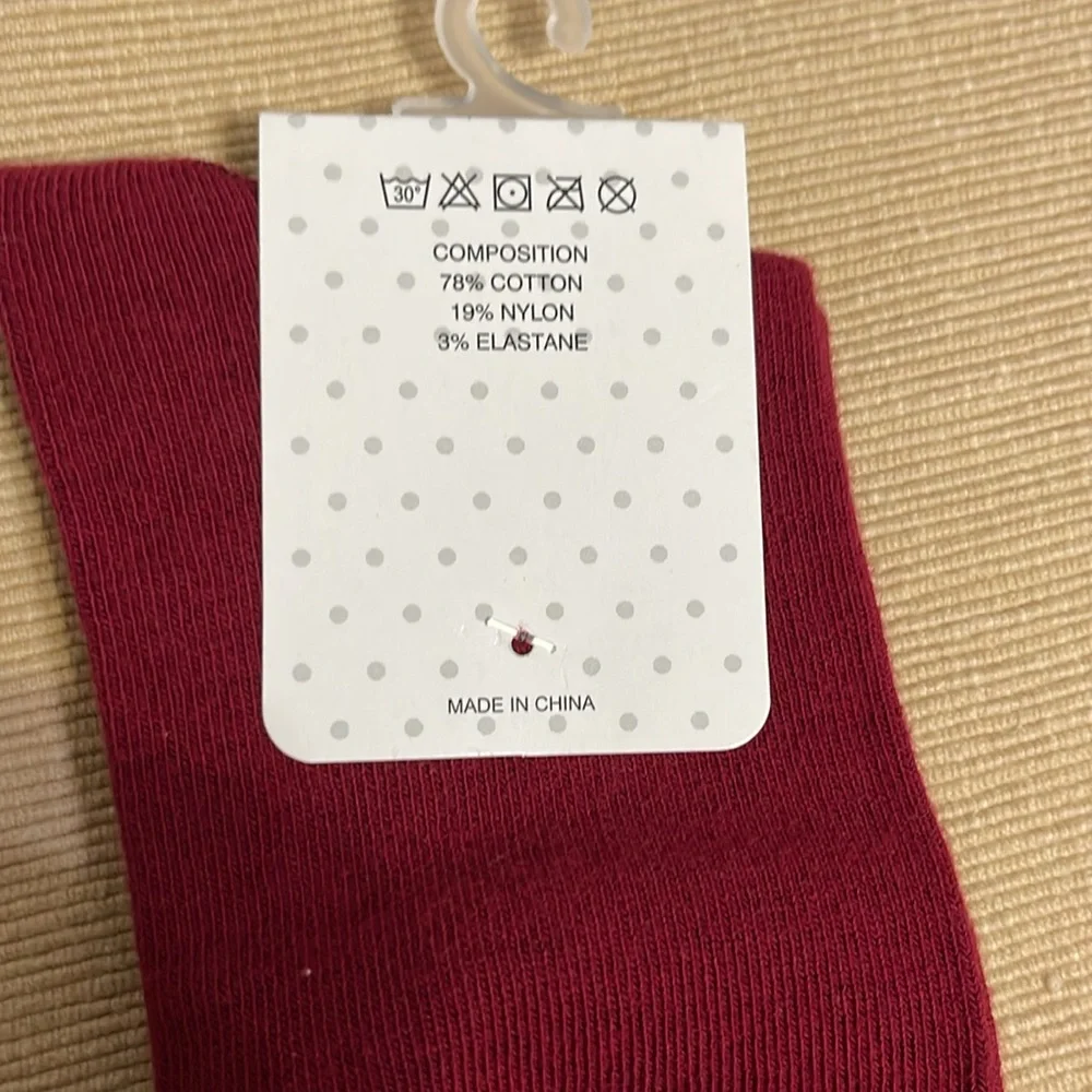 Bow Knee High‎ Stockings Socks Size 8 Shoe Size 32-35/1-4 US.